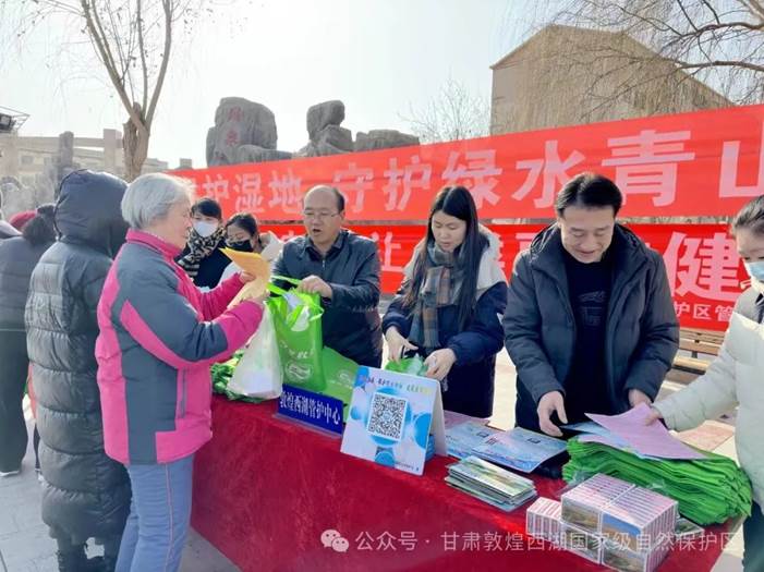 clip_image004.jpg clip_image004.jpg