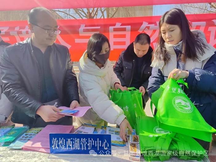 clip_image004.jpg clip_image004.jpg