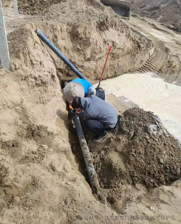 clip_image004.jpg clip_image004.jpg