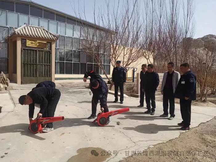 clip_image008.jpg clip_image008.jpg