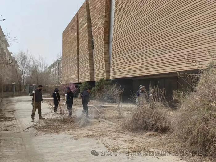 clip_image004.jpg clip_image004.jpg