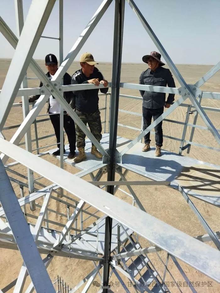 clip_image004.jpg clip_image004.jpg