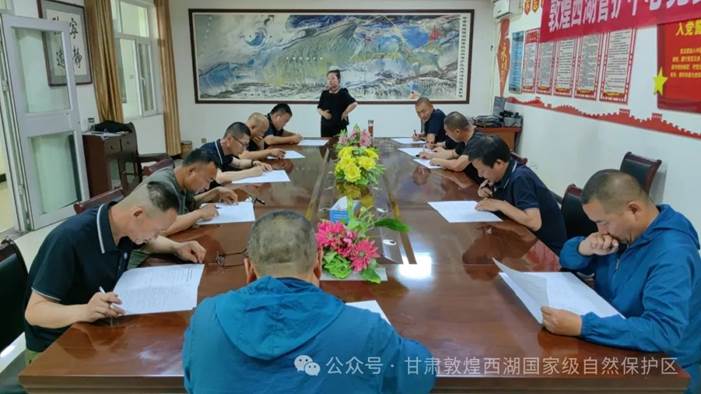 clip_image004.jpg clip_image004.jpg